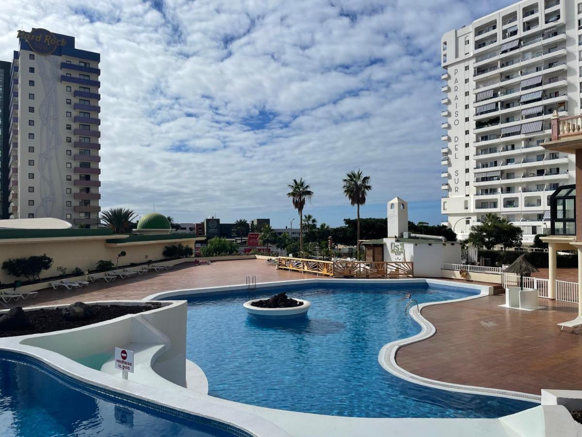Modern 2-Bedroom Apartment With Stunning View Costa Adeje Dış mekan fotoğraf