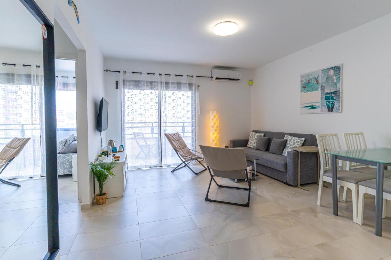 Modern 2-Bedroom Apartment With Stunning View Costa Adeje Dış mekan fotoğraf